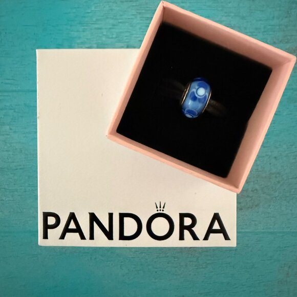 Retired Pandora Blue & White Floral Murano Glass Charm Bead Sterling Silver S 92 - Picture 1 of 4